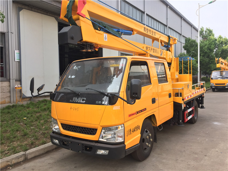 高空作業(yè)車(chē)74.jpg